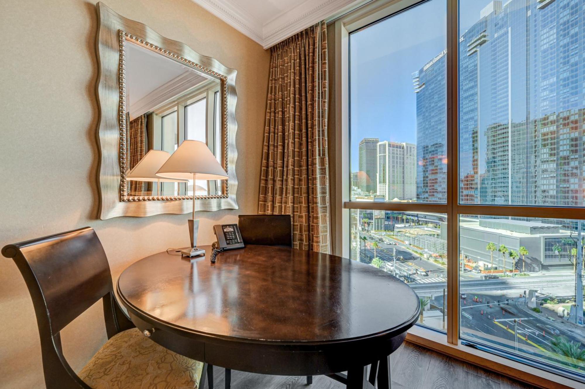 Luxury Studio Mgm Signature, Great Location, Lazy River, No Resort Fees ラスベガス エクステリア 写真